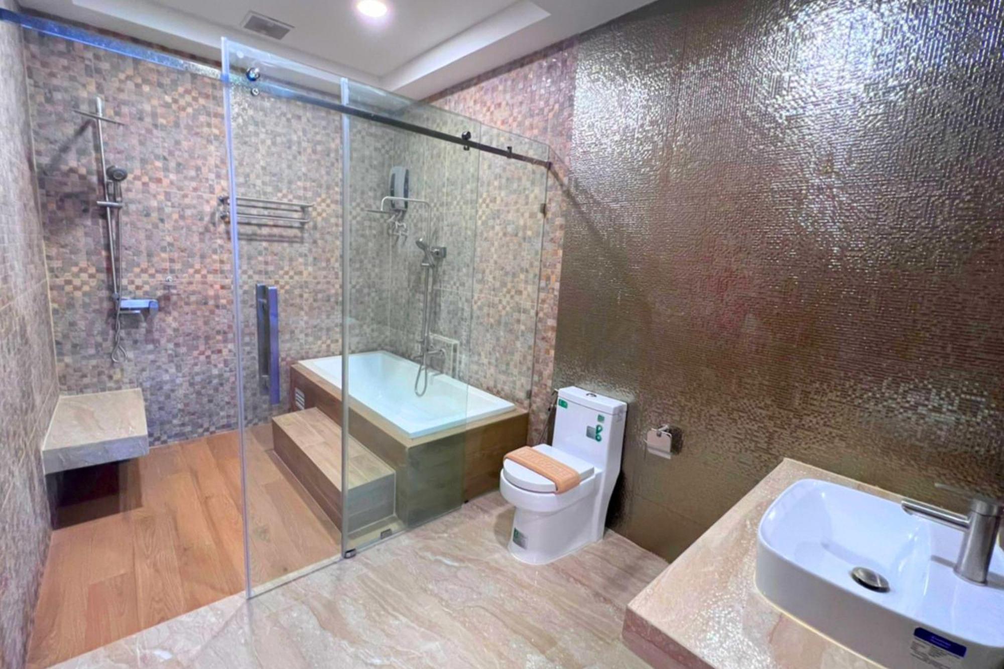 The Lodge Pattaya Luaran gambar